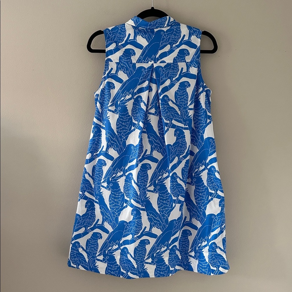 UNTUCKit Womens Jordan Sleeveless Shirt Dress Blue Parrot Print Sz Small Preppy - Picture 2 of 9